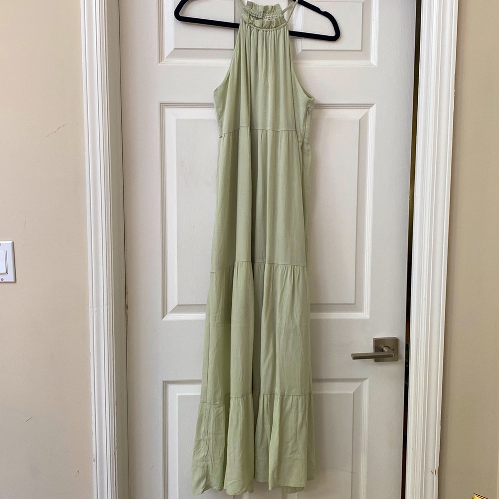 Celery green maxi dress with slip underneath! Sleeveless and sexy 🤍